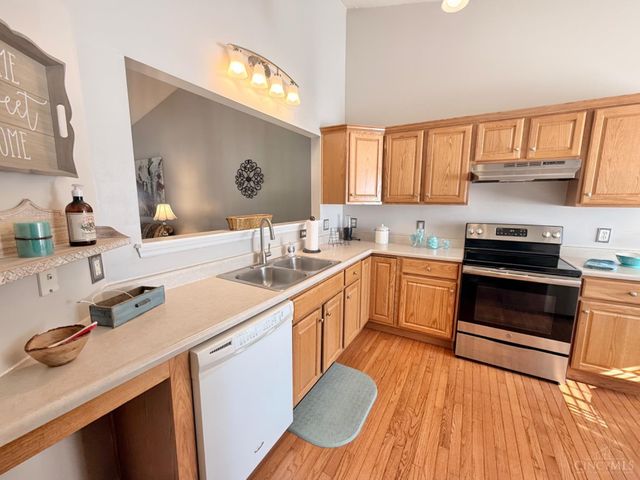 220 Gatehouse Court, Monroe, OH 45050