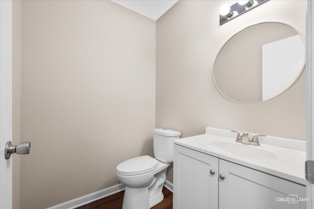 162 N Canyon Drive, Bolingbrook, IL 60490