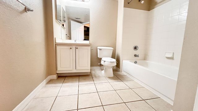 15155 Michelangelo Boulevard 304, Delray Beach, FL 33446