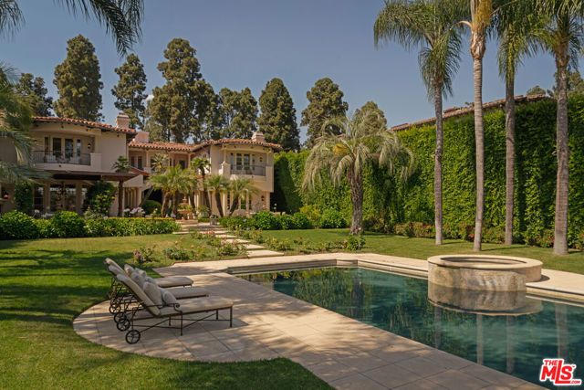 1008 Lexington Road, Beverly Hills, CA 90210