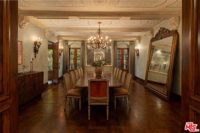 1008 Lexington Road, Beverly Hills, CA 90210