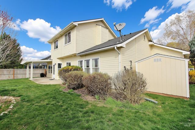 689 Triumph Dr, Middleton, ID 83644