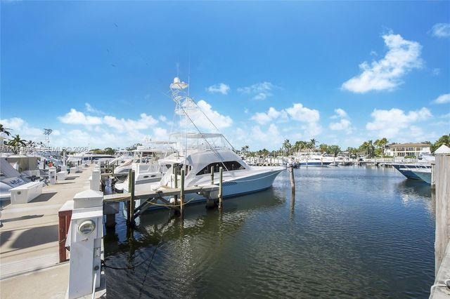 13633 Deering Bay Drive PH285, Coral Gables, FL 33158