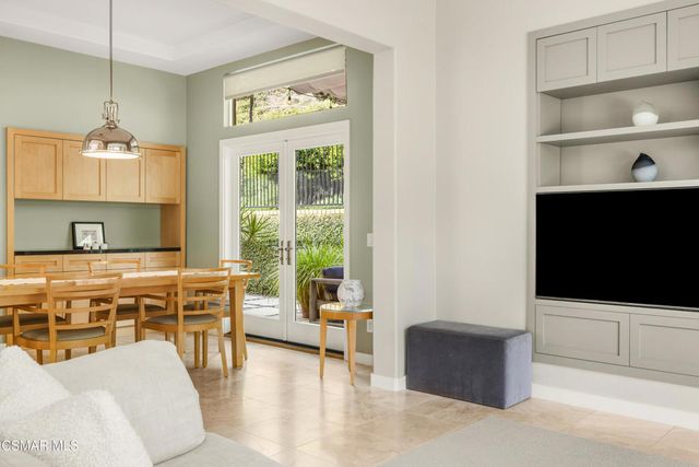 3050 Eagles Claw Avenue, Thousand Oaks, CA 91362