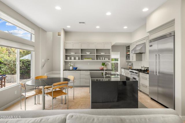 3050 Eagles Claw Avenue, Thousand Oaks, CA 91362