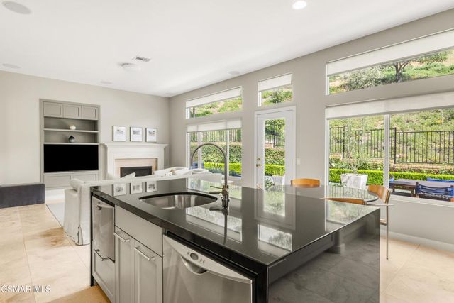 3050 Eagles Claw Avenue, Thousand Oaks, CA 91362