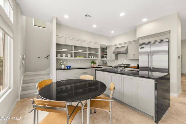 3050 Eagles Claw Avenue, Thousand Oaks, CA 91362