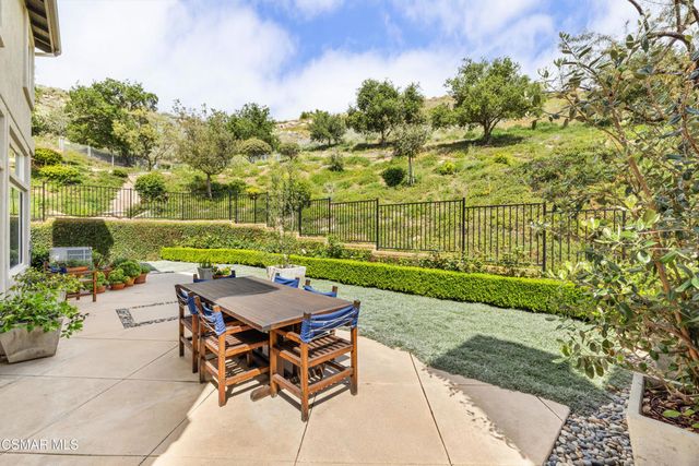 3050 Eagles Claw Avenue, Thousand Oaks, CA 91362