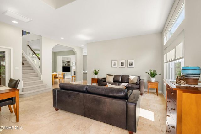 3050 Eagles Claw Avenue, Thousand Oaks, CA 91362