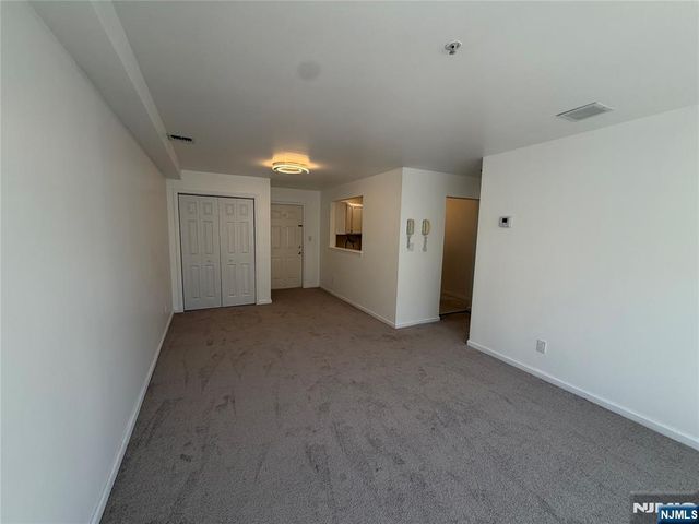 131 Clinton Place 214, Hackensack, NJ 07601