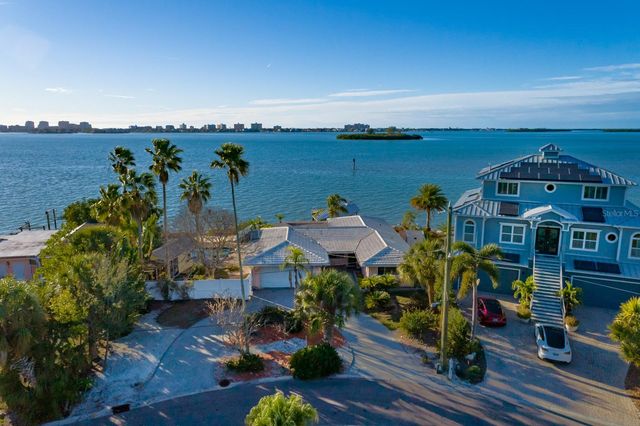 1844 VENETIAN POINT DRIVE, Clearwater, FL 33755