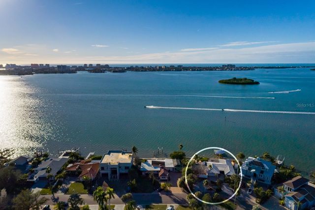 1844 VENETIAN POINT DRIVE, Clearwater, FL 33755