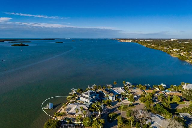 1844 VENETIAN POINT DRIVE, Clearwater, FL 33755