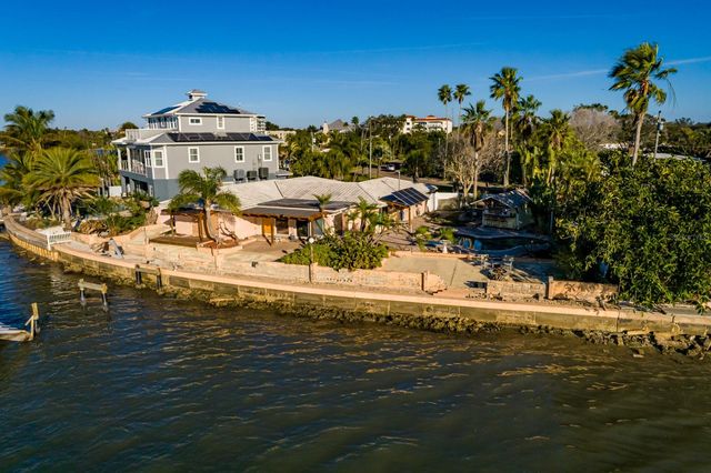 1844 VENETIAN POINT DRIVE, Clearwater, FL 33755