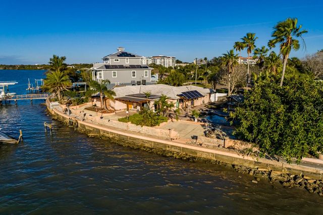 1844 VENETIAN POINT DRIVE, Clearwater, FL 33755