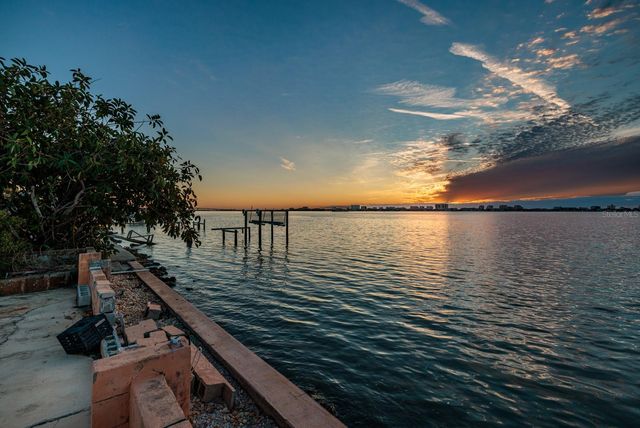 1844 VENETIAN POINT DRIVE, Clearwater, FL 33755