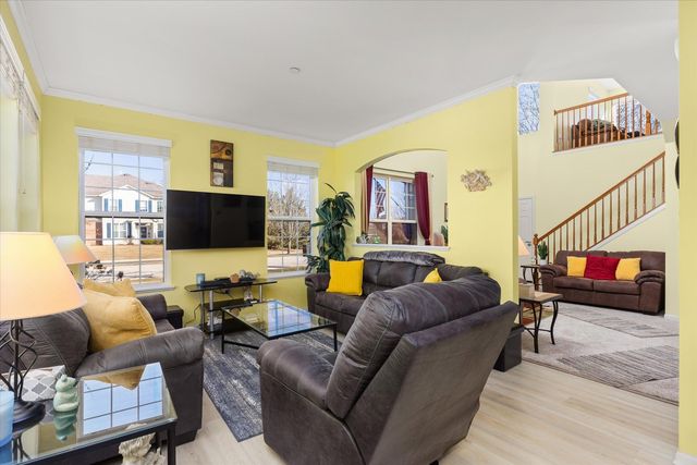 10003 Cummings Street, Huntley, IL 60142