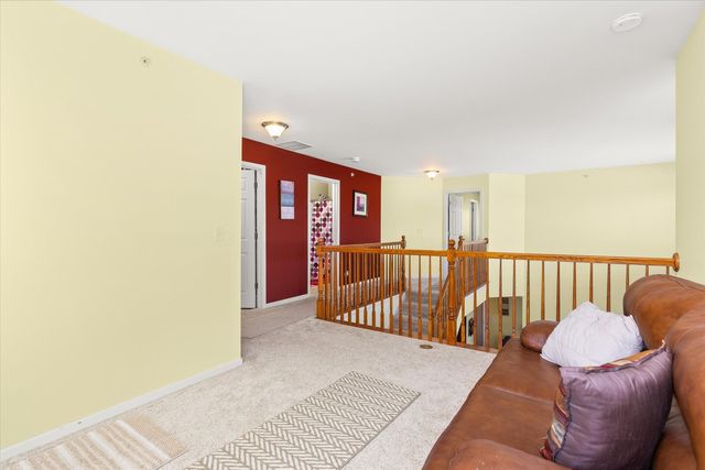 10003 Cummings Street, Huntley, IL 60142