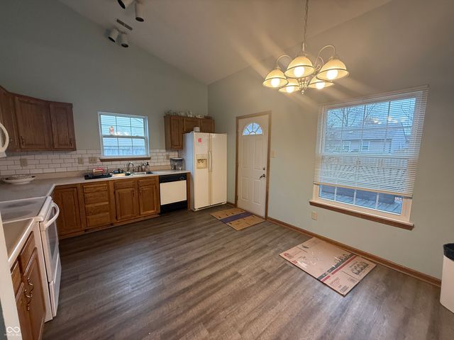 1007 Candlestick Drive, Lebanon, IN 46052