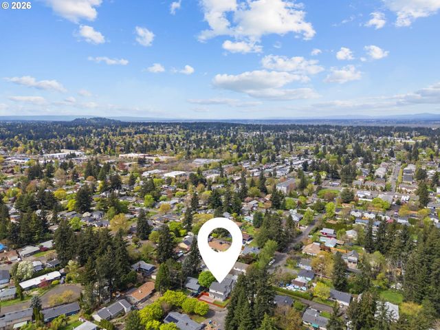 17065 Se BROOKLYN St, Portland, OR 97236