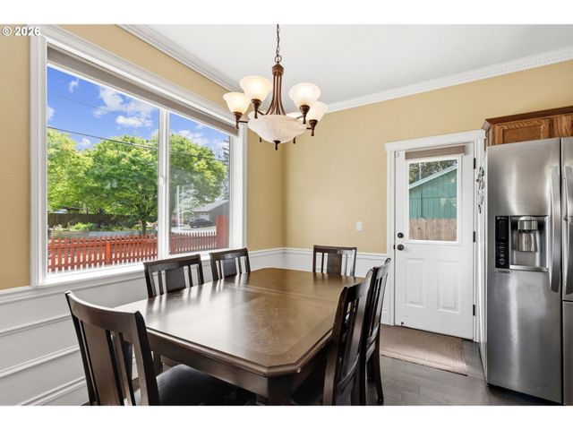 17065 Se BROOKLYN St, Portland, OR 97236