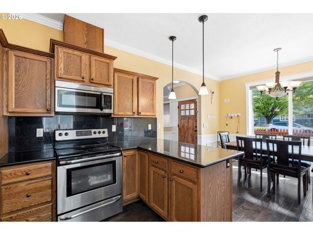 17065 Se BROOKLYN St, Portland, OR 97236