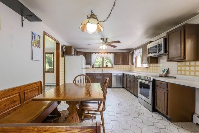 199 Main St, Shrewsbury, MA 01545