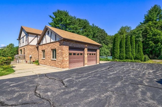 199 Main St, Shrewsbury, MA 01545