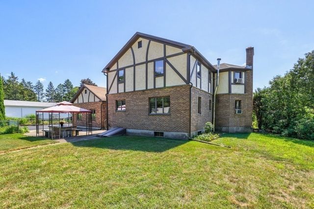 199 Main St, Shrewsbury, MA 01545
