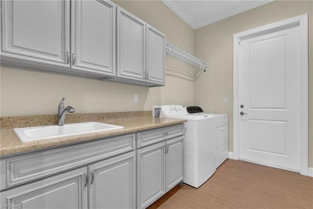 4844 Esplanade ST, Bonita Springs, FL 34134