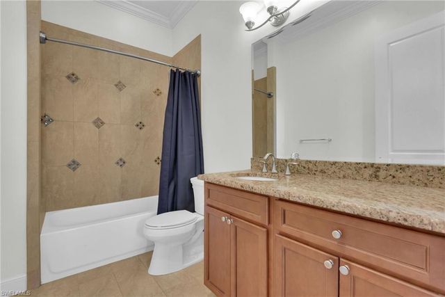4844 Esplanade ST, Bonita Springs, FL 34134