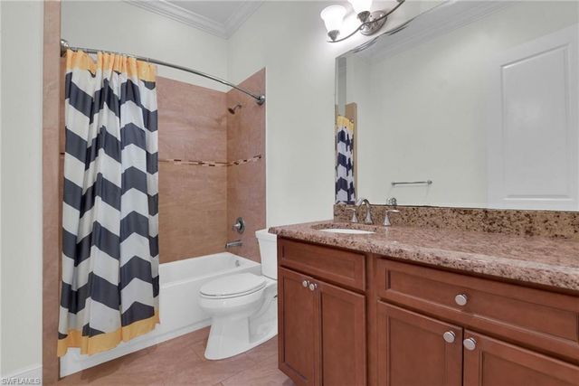 4844 Esplanade ST, Bonita Springs, FL 34134