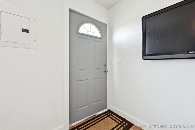 23535 E 720 Road, Wagoner, OK 74467