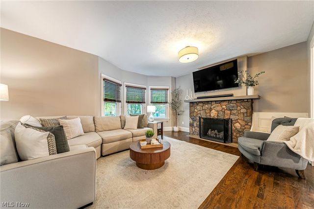 1306 Marlowe Avenue, Lakewood, OH 44107