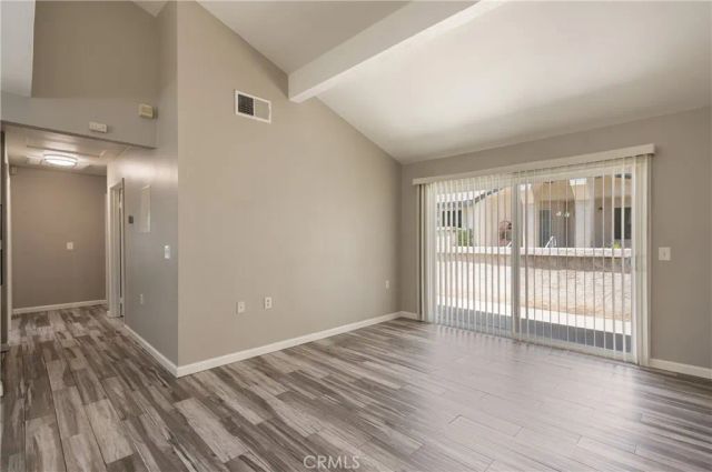 7001 Church 15, Highland, CA 92346