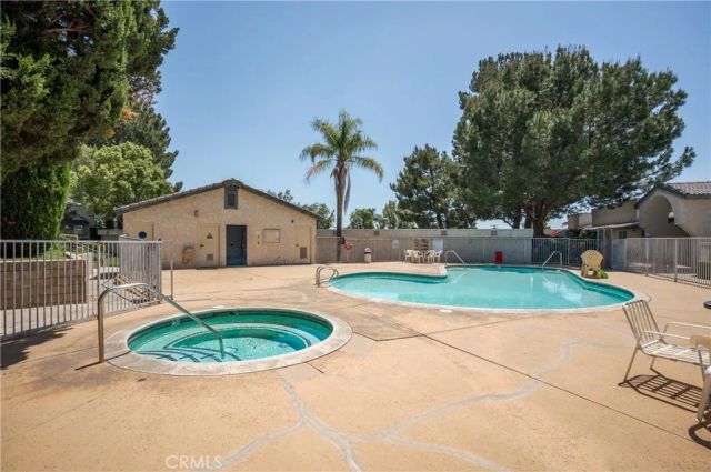 7001 Church 15, Highland, CA 92346