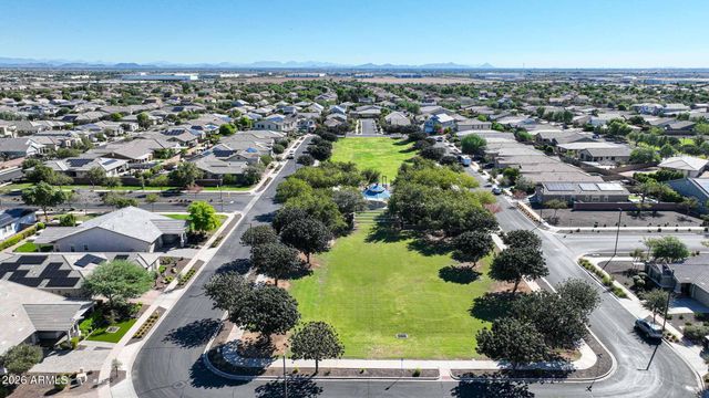 14665 W CORRINE Drive, Surprise, AZ 85379