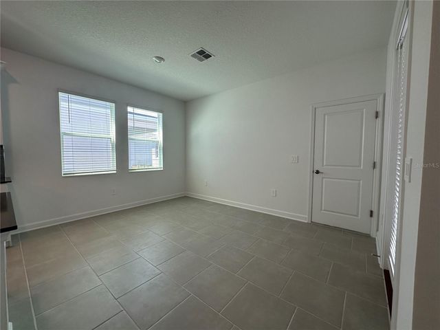 3052 PARK VALE ROAD, St Cloud, FL 34771