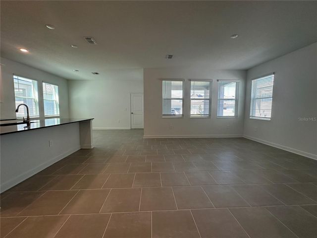 3052 PARK VALE ROAD, St Cloud, FL 34771