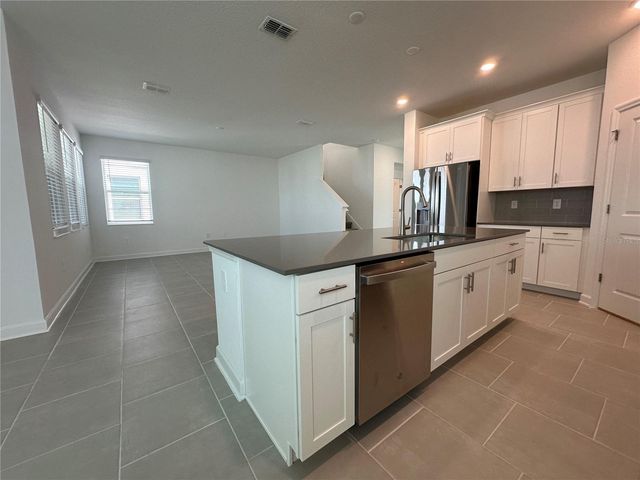 3052 PARK VALE ROAD, St Cloud, FL 34771