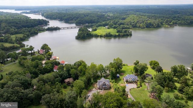 5727 PRIVATE RD, Mineral, VA 23117