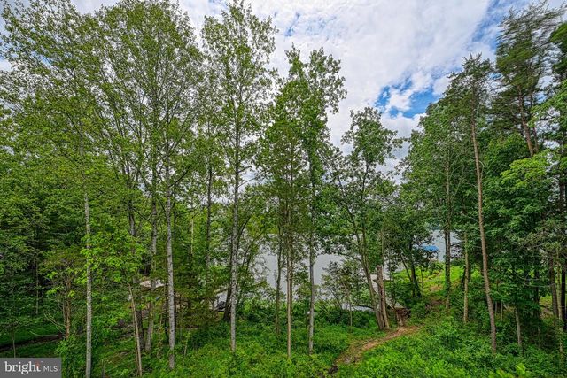 5727 PRIVATE RD, Mineral, VA 23117