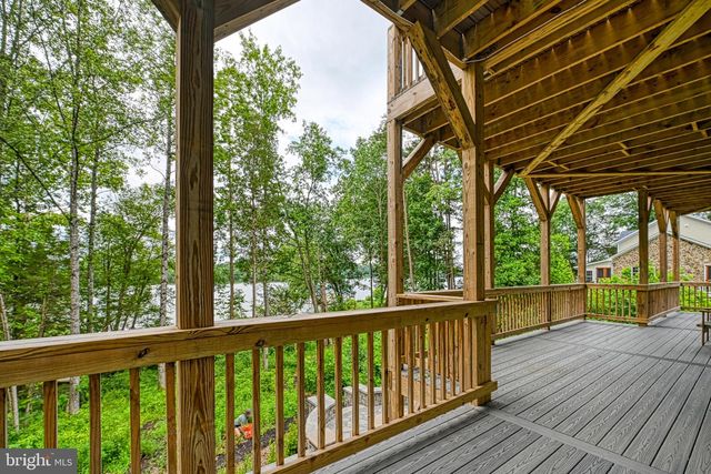 5727 PRIVATE RD, Mineral, VA 23117