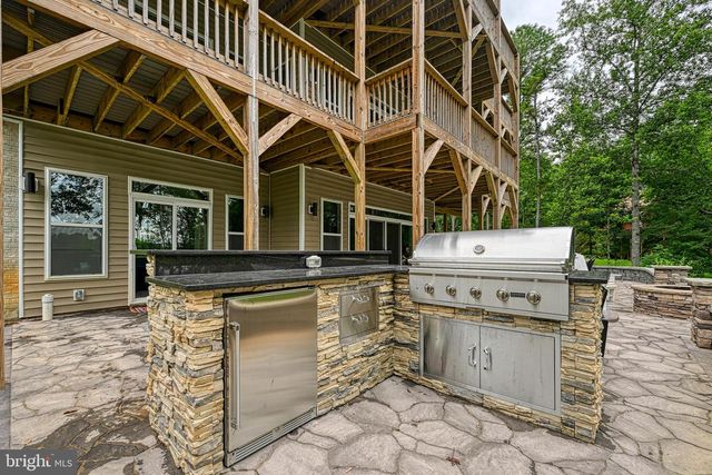 5727 PRIVATE RD, Mineral, VA 23117