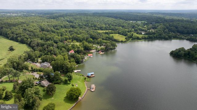 5727 PRIVATE RD, Mineral, VA 23117