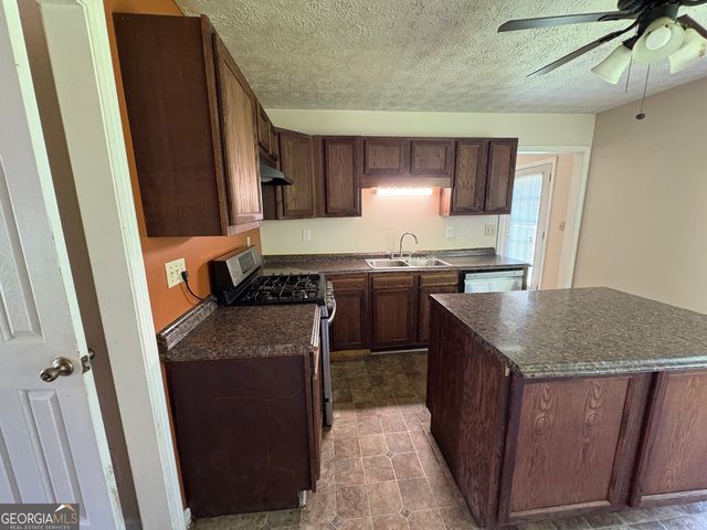 3570 Keels, Atlanta, GA 30349