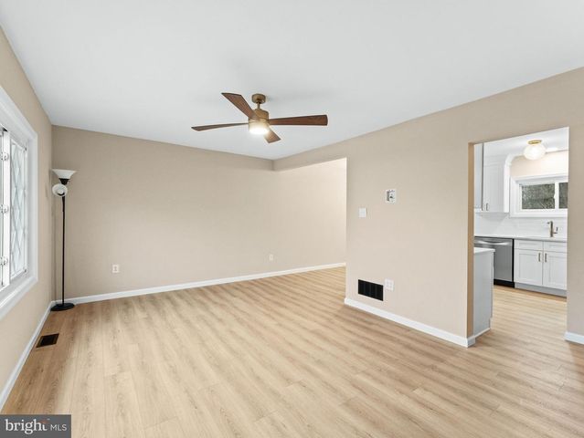 148 LINCOLN RD, Wenonah, NJ 08090