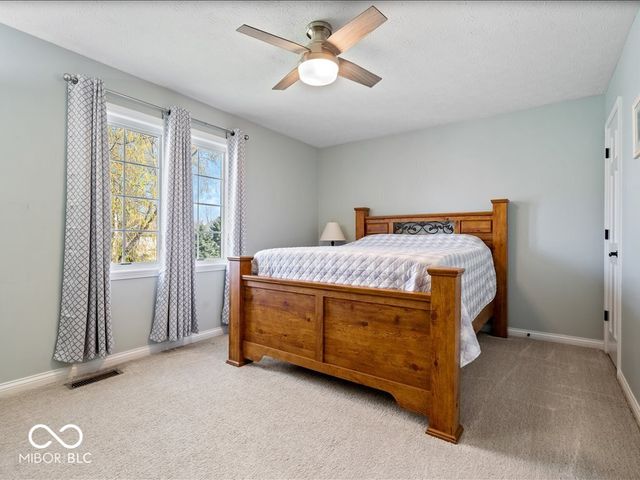 9011 Anchor Bay Drive, Indianapolis, IN 46236