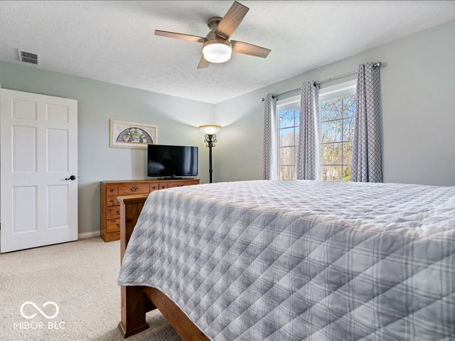 9011 Anchor Bay Drive, Indianapolis, IN 46236