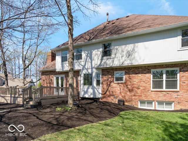 9011 Anchor Bay Drive, Indianapolis, IN 46236